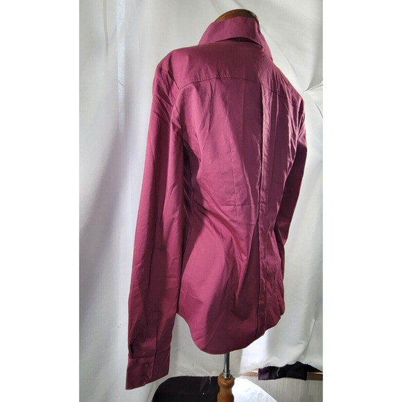 New York & Co Womens Small Purplish Red Semi Fitted Dress Button Up Shirt NWT - Picture 3 of 6